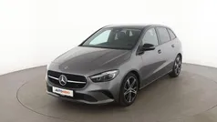 Grau Gebraucht 2024 Mercedes B200 Progressive Van / Kleinbus | 31.500 € (Fairer Preis)