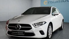 Weiß Gebraucht 2022 Mercedes A250 Kleinwagen | 27.299 € (Guter Preis)