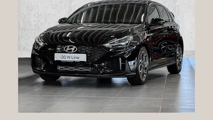 Neu Hyundai i30 N Line 150 PS (110 kW) 2026 Schwarz Limousine
