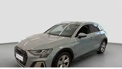 Gebraucht Audi A3 Ambiente 150 PS (110 kW) 2025 Pfeilgrau perleffekt Limousine