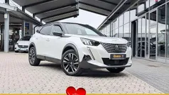 Weiß Gebraucht 2022 Peugeot e-2008 GT SUV | 21.450 € (Fairer Preis)