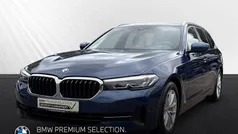 Blau Gebraucht 2022 BMW 530 Sport Line Kombi | 42.598 € (Fairer Preis)