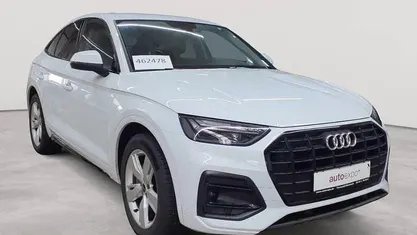 Gletscherweiß metallic Gebraucht 2024 Audi Q5 Sportback Advanced SUV | 38.990 € (Superpreis)