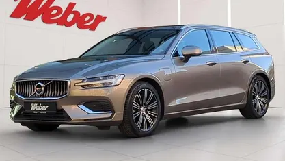 Gebraucht Volvo V60 Inscription 341 PS (250 kW) 2021 Metallic (grau Kombi