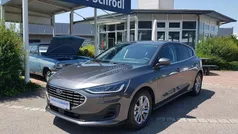 Magneticgrau metallic/grau Neu 2024 Ford Focus Titanium Limousine | 23.990 € (Superpreis)