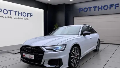 Grau Gebraucht 2024 Audi S6 Sport Kombi | 67.950 € (Fairer Preis)