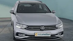 Silber Gebraucht 2022 VW Passat Business Kombi | 28.270 € (Fairer Preis)