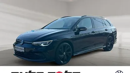 Gebraucht VW Golf VIII R-line 190 PS (139 kW) 2023 Deep black perleffekt Kombi