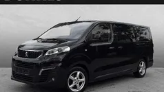 Schwarz (onyx schwarz) Gebraucht 2019 Peugeot Traveller Business-Line Van / Kleinbus | 26.890 € (Fairer Preis)