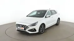 Weiß Gebraucht 2021 Hyundai i30 Prime Limousine | 18.560 € (Fairer Preis)