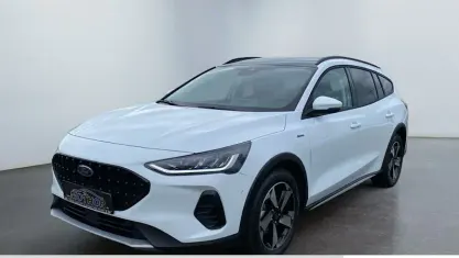 Neu Ford Focus Active X 155 PS (114 kW) 2025 Weiß Kombi