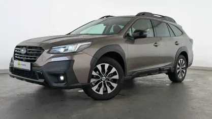 Gebraucht Subaru Outback Platinum 169 PS (124 kW) 2023 Brilliant bronze Kombi