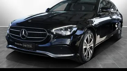 Gebraucht Mercedes E300 Avantgarde 306 PS (225 kW) 2022 Schwarz uni Kombi