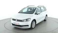 Weiß Gebraucht 2016 VW Touran Comfortline Van / Kleinbus | 16.410 € (Fairer Preis)