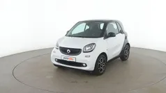 Weiß Gebraucht 2019 Smart ForTwo Coupé Basis Kleinwagen | 14.950 € (Fairer Preis)