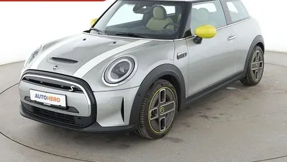 Gebraucht Mini Cooper SE 135 kW (184 PS) 2023 Grau Kleinwagen