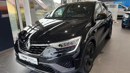 Onyxschwarz Gebraucht 2023 Renault Arkana R.S. SUV | 26.990 € (Fairer Preis)