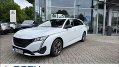 Gebraucht 2024 Peugeot 308 Allure Kombi | 29.355 € (Fairer Preis)