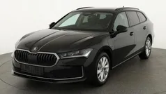 Gebraucht 2025 Skoda Superb Selection Kombi | 45.445 € (Fairer Preis)