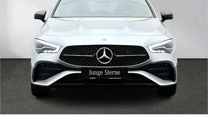 Gebraucht Mercedes CLA250e Shooting Brake AMG 163 PS (119 kW) 2025 Kombi