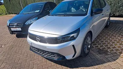 Gebraucht 2024 Opel Corsa Edition Kleinwagen | 19.950 € (Fairer Preis)