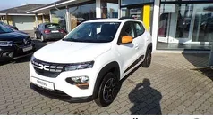 Kaolinweiß Gebraucht 2023 Dacia Spring Essentiel Kleinwagen | 13.489 € (Fairer Preis)