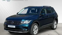 Blau Gebraucht 2022 VW Tiguan Elegance SUV | 34.490 € (Fairer Preis)