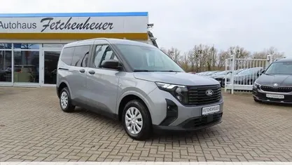 Gebraucht Ford Tourneo Courier 125 PS (91 kW) 2025 Silber Van / Kleinbus