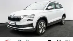 Weiß Gebraucht 2022 Skoda Karoq Ambition SUV | 25.827 € (Guter Preis)