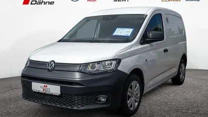 Gebraucht VW Caddy 114 PS (83 kW) 2021 Weiss / candy weiss Van / Kleinbus