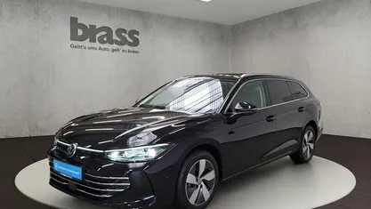 Gebraucht VW Passat Elegance 193 PS (141 kW) 2024 Kombi