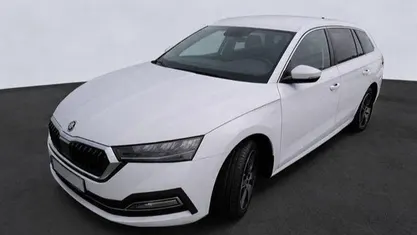 Gebraucht Skoda Octavia Style 116 PS (85 kW) 2022 Weiss Kombi