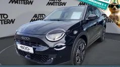 Schwarz Gebraucht 2025 Fiat 600 SUV | 23.490 € (Fairer Preis)