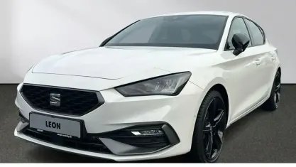 Neu Seat Leon Black Edition 150 PS (110 kW) 2026 Weiß Limousine