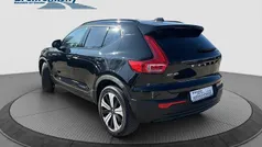 Onyx black (schwarz) Gebraucht 2023 Volvo XC40 Core SUV | 31.940 € (Guter Preis)