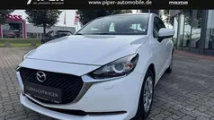 Weiß Gebraucht 2021 Mazda 2 Ad'Vantage Kleinwagen | 14.990 € (Fairer Preis)