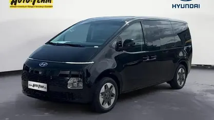 Gebraucht 2025 Hyundai Staria Prime Van / Kleinbus | 51.950 € (Teuer)