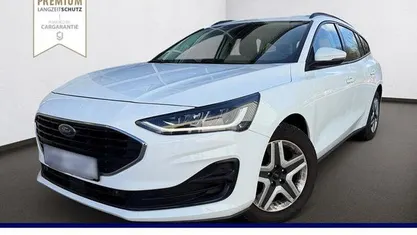 Occasion Ford Focus Cool & Connect 101 PK (74 kW) 2022 Wit Sedan