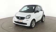 Weiß Gebraucht 2019 Smart ForTwo Coupé Passion Kleinwagen | 10.850 € (Guter Preis)