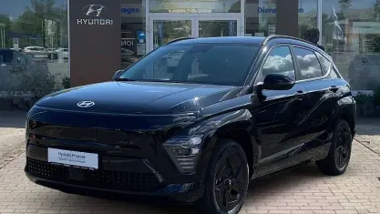 Gebraucht Hyundai Kona Trend 150 kW (204 PS) 2025 Abyss black / mic SUV