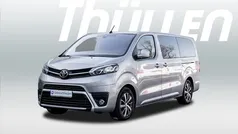Grau Gebraucht 2023 Toyota Proace Verso Comfort Kombi | 30.980 € (Superpreis)