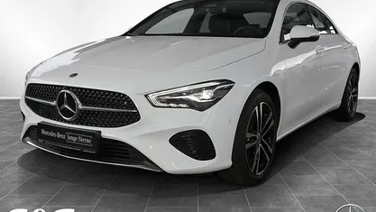 Unilack polarweiß Gebraucht 2024 Mercedes CLA180 Progressive Limousine | 31.770 € (Fairer Preis)