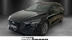 Magnetic grau Gebraucht 2025 Ford Focus Titanium X Kombi | 32.990 € (Teuer)