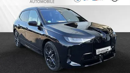 Gebraucht BMW iX M Sport 455 kW (619 PS) 2025 Carbonschwarz metallic SUV