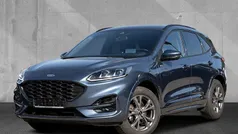 Blau Gebraucht 2022 Ford Kuga ST-Line SUV | 25.700 € (Guter Preis)