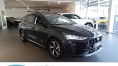 Schwarz Gebraucht 2023 Ford Focus Active X Kombi | 26.276 € (Fairer Preis)