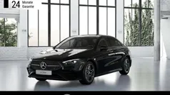 Metalliclack kosmosschwarz Gebraucht 2024 Mercedes A200 AMG Limousine | 33.490 € (Fairer Preis)