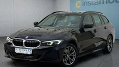 Gebraucht 2022 BMW 320 Kombi | 26.249 € (Guter Preis)