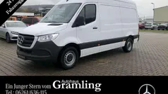 Arktikweiß Gebraucht 2023 Mercedes Sprinter Van | 37.960 € (Guter Preis)