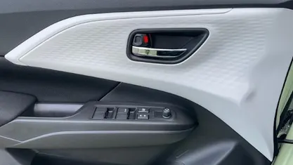 Nowe Suzuki Swift Comfort 83 KM (61 kW) 2025 Biały Hatchback